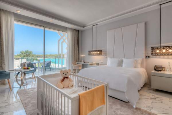 chambre de luxe lagune de l'hotel Marchica