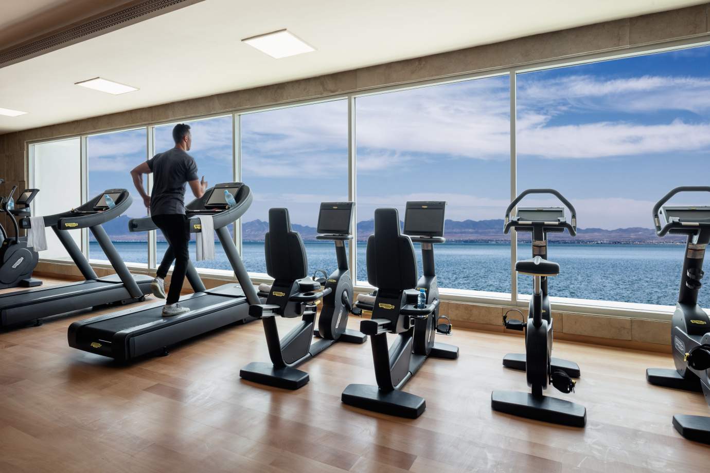 fitness en Nador con vistas del mar, Hotel y Spa Marchica Lagoon Resort en Nador